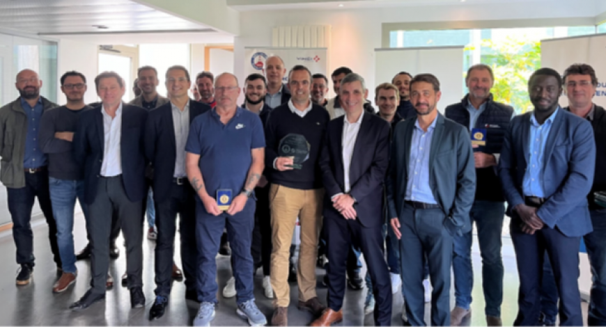 Le trophée Maîtrise d’ouvrage zéro accident a récompensé le travail des équipes d’Édouard Hervé, chef d'agence de Chantiers Modernes Sud-Ouest Le trophée Maîtrise d’ouvrage zéro accident a récompensé le travail des équipes d’Édouard Hervé, chef d'agence de Chantiers Modernes Sud-Ouest