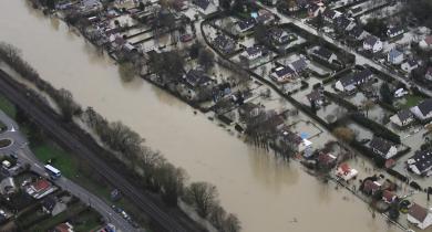Une crue centennale comparable à celle de 1910 menacerait directement plus d'un million d'habitants en Île-de-France