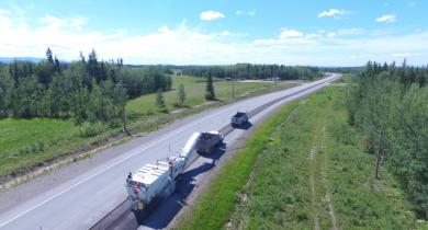 Peters Bros Construction est une entreprise de construction routière et de production d’enrobés canadienne