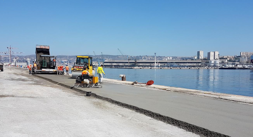 Les sédiments marins peuvent être valorisés dans des produits routiers à forte valeur ajoutée, comme le béton compacté routier.