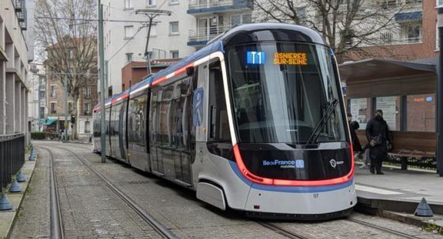 Le tramway Citadis nouvelle génération d'Alstom en service sur la ligne T1 en Île-de-France