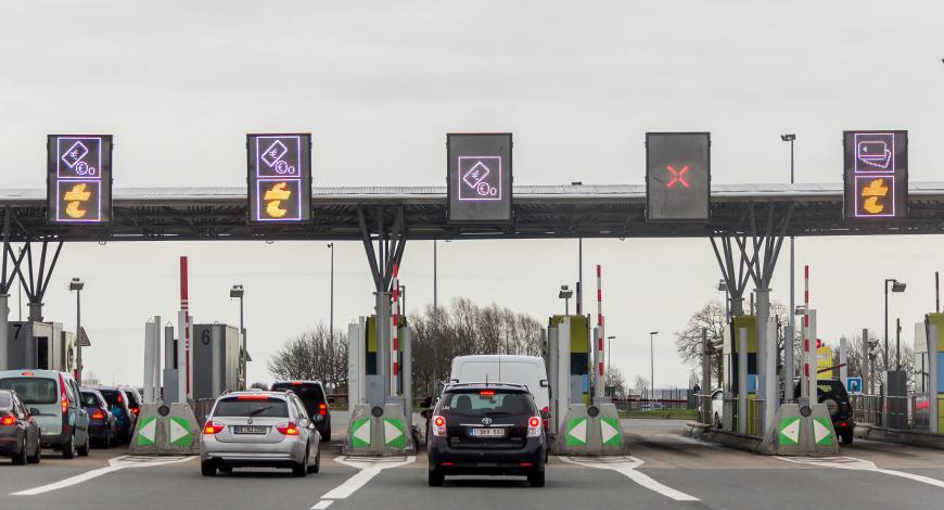 Barrière de péage de Hordain sur l’A2