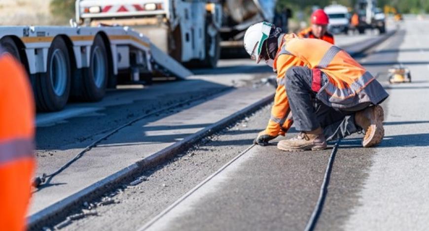 Travaux de construction du démonstrateur du projet eRoadMontBlanc