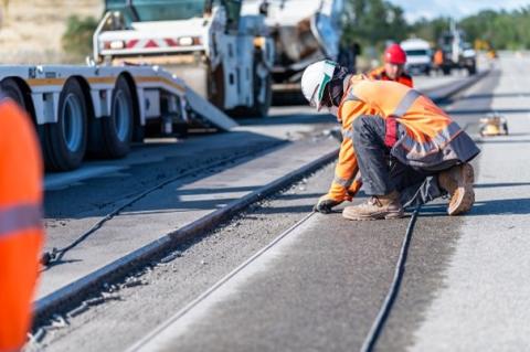 Travaux de construction du démonstrateur du projet eRoadMontBlanc